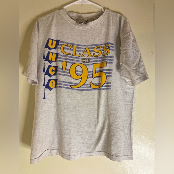 Single Stitch 1995 vintage north carolina college shirt  Made In Usa 100% Cotton - Picture 1 of 3